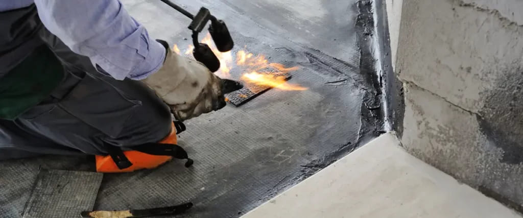 Guide on How to Repair Walls & Ceilings Water Damage