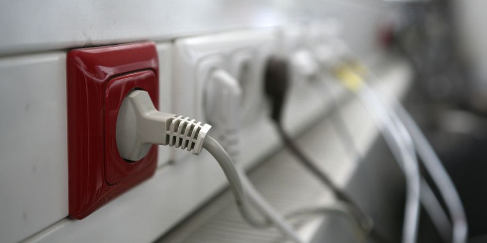 Fire Damage - Smart Handling of Electrical Appliances and Outlets